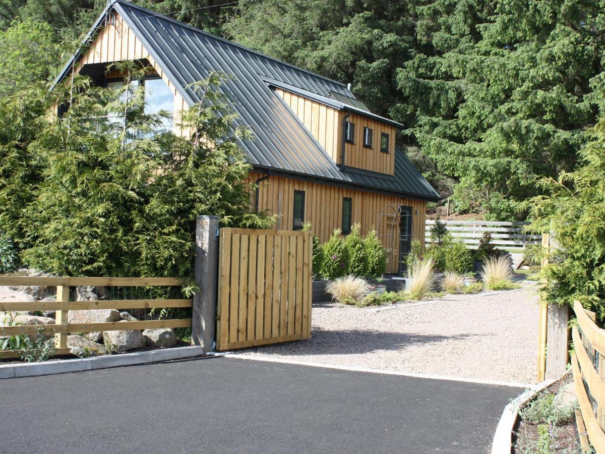 Larchwood Lodge Ellon Esterno foto