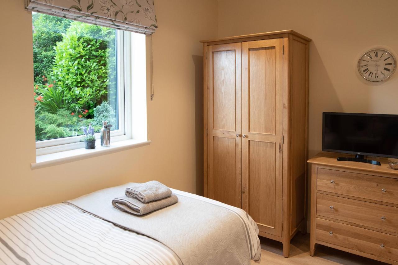 Larchwood Lodge Ellon Esterno foto