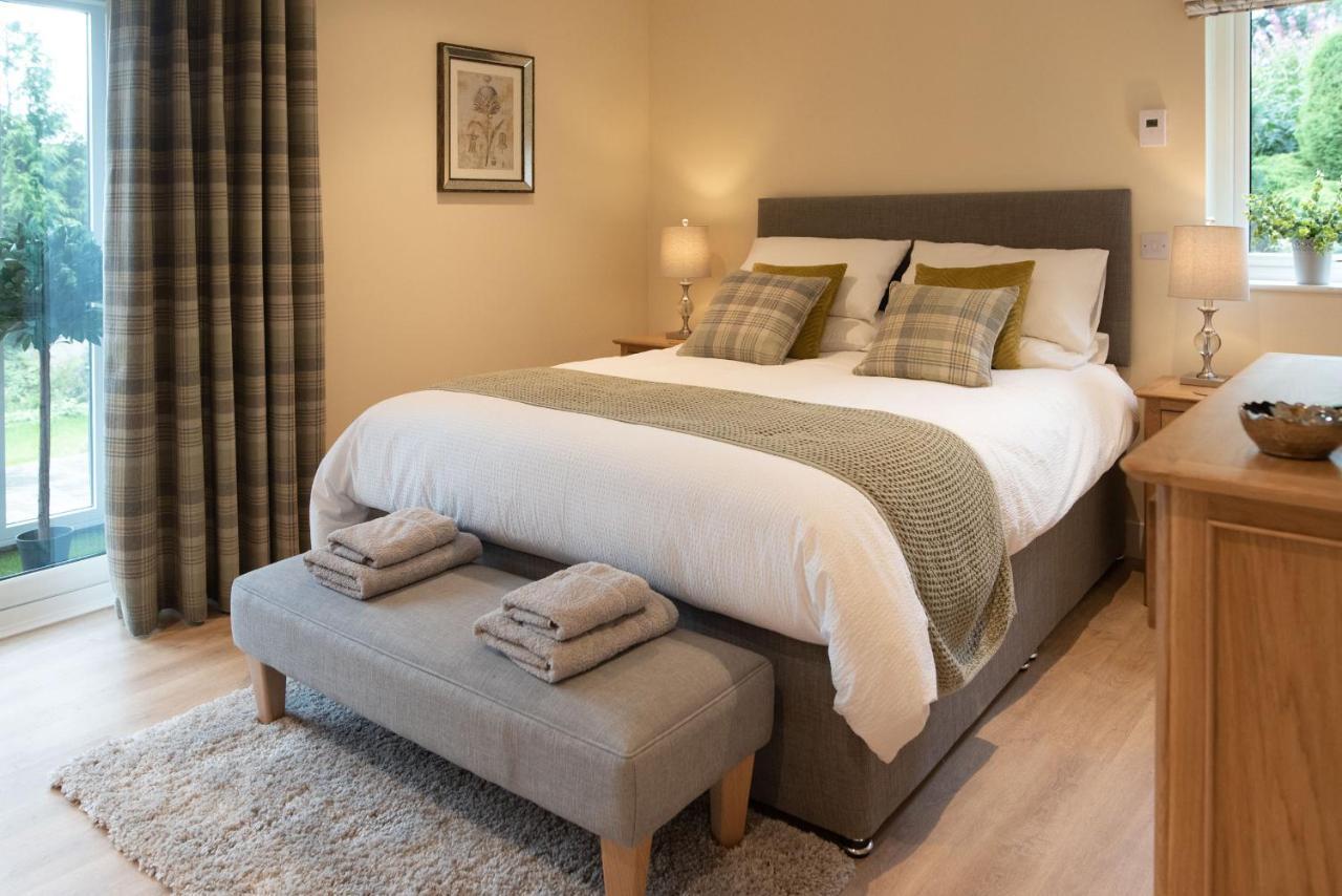 Larchwood Lodge Ellon Esterno foto